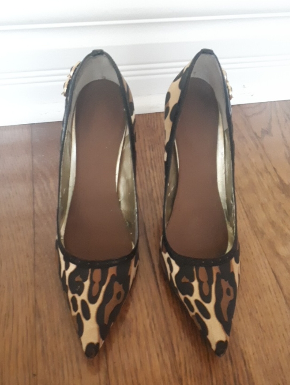 Guess Leopard-Print Pointed Pumps in Tan and Black